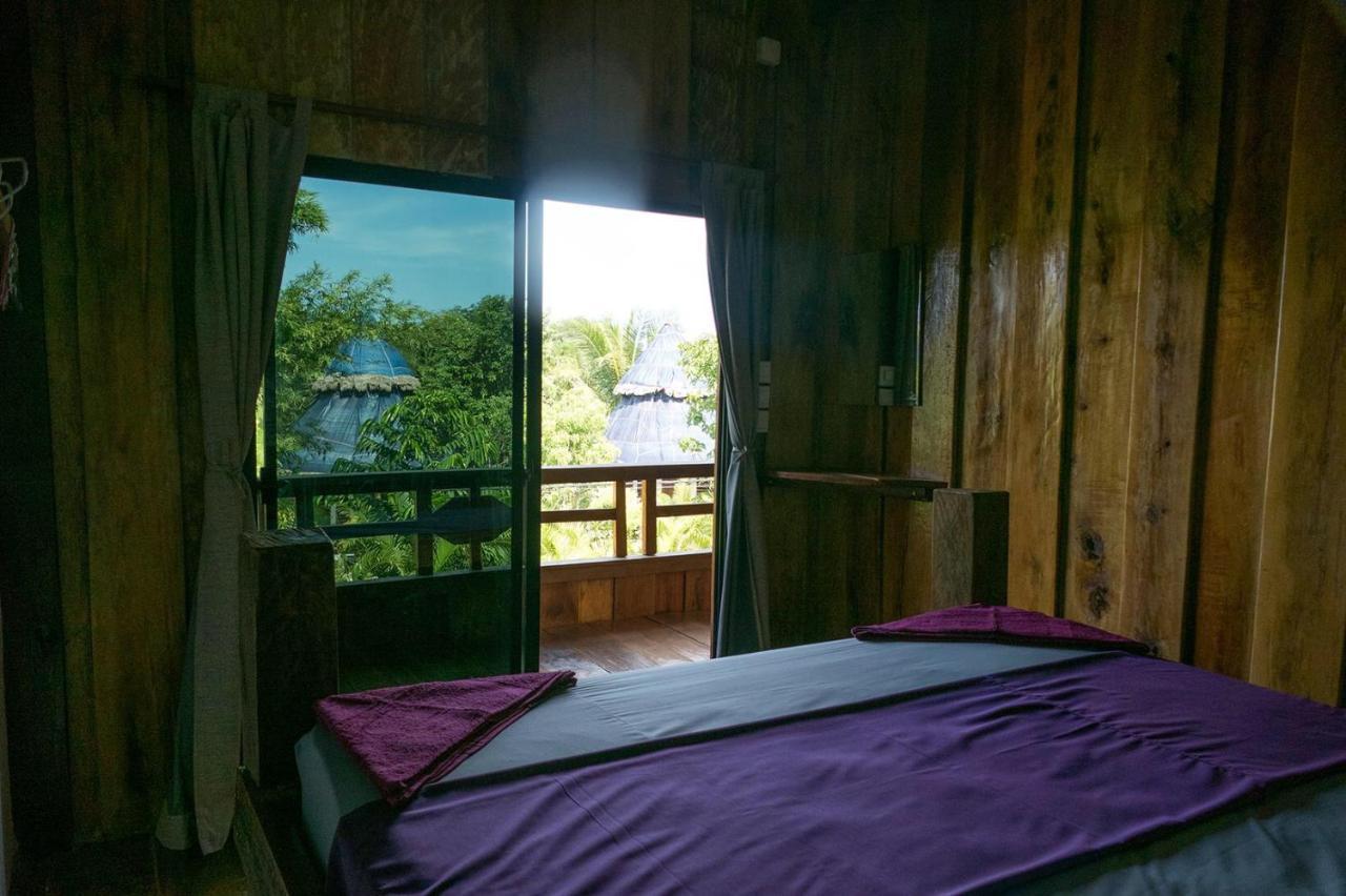 Two Ducks Hotel Koh Rong Sanloem Bagian luar foto