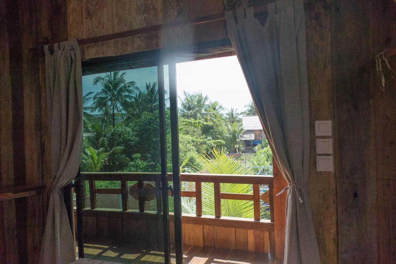 Two Ducks Hotel Koh Rong Sanloem Bagian luar foto